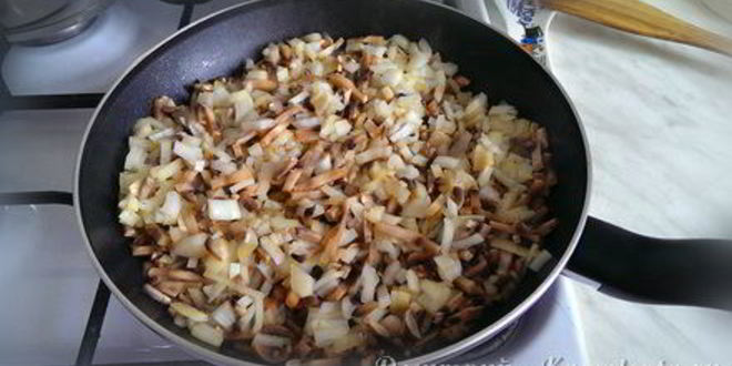 Рецепт картофельных колдунов с грибами