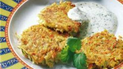 Рецепт Овощных драников с ароматным соусом
