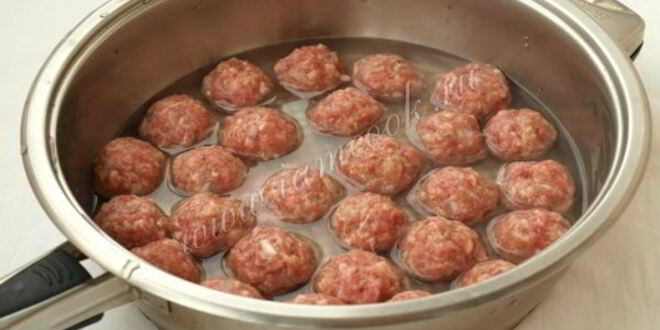 Рецепт фрикаделек в сметанном соусе