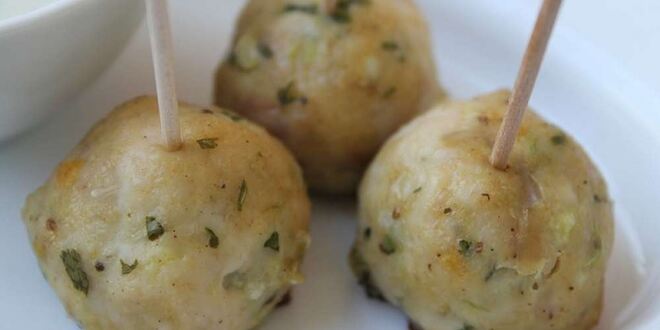 Рецепт куриных фрикаделек в духовке с соусом