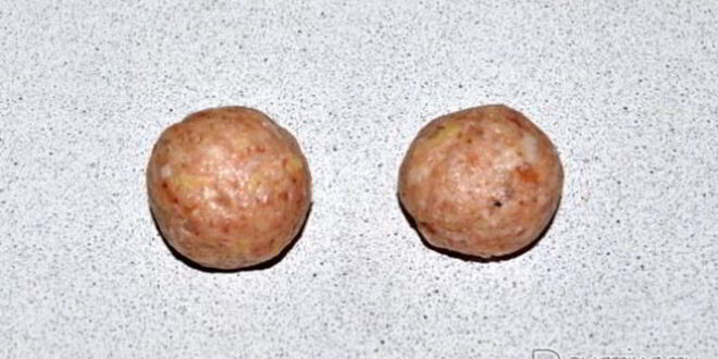 Рецепт мясных фрикаделек с сырной начинкой