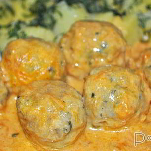 Рецепт Рыбных фрикаделек в сливочно-томатном соусе