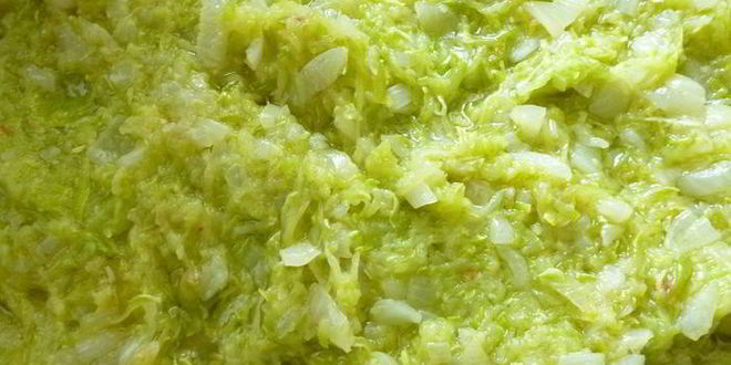 Рецепт спаржевой фасоли с фрикадельками в пикантном соусе