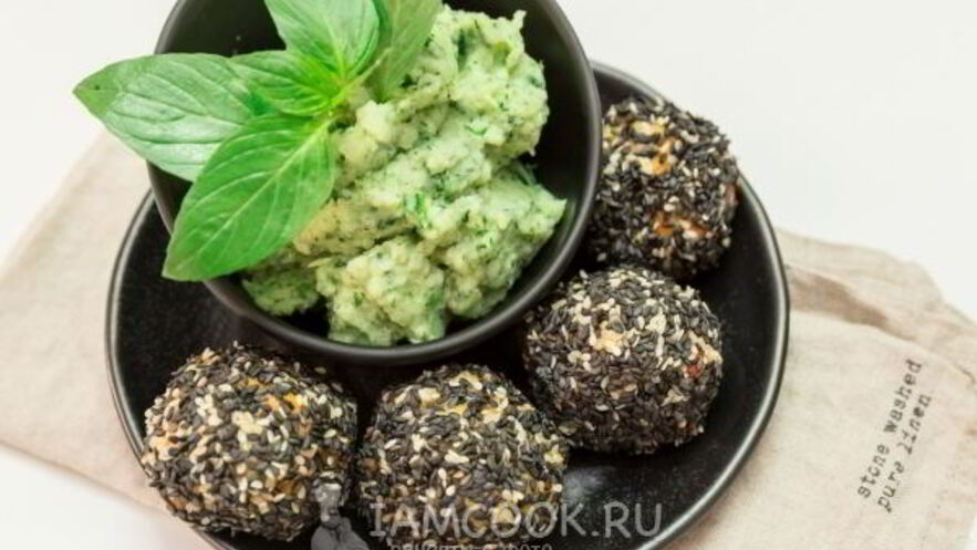 Рецепт закусочных куриных фрикаделек