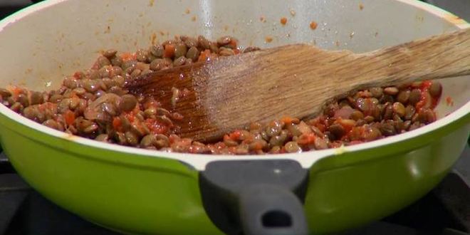 Рецепт чечевицы в сливочно-томатном соусе