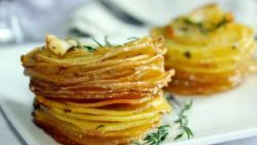 Рецепт картофеля запеченного в формочках для кексов