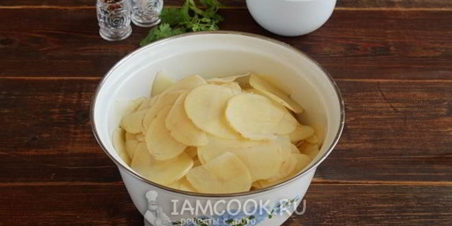 Рецепт картошки с майонезом и чесноком в духовке