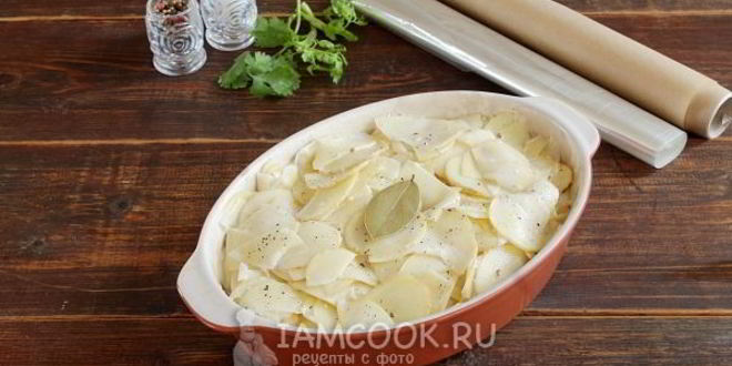 Рецепт картошки с майонезом и чесноком в духовке