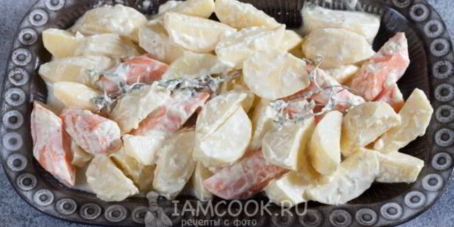 Рецепт картошки с майонезом и морковью в духовке