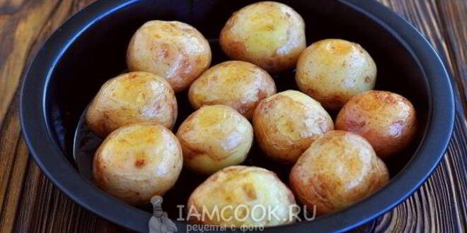 Рецепт картошки в мундире в духовке