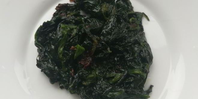 Рецепт пряной чечевицы со шпинатом