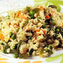 Рецепт Риса с морковью, перцем и горошком