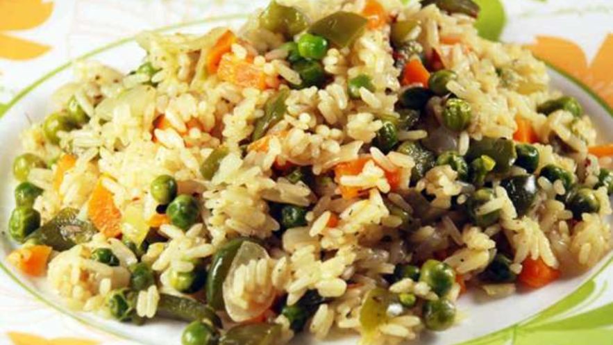 Рецепт риса с морковью, перцем и горошком
