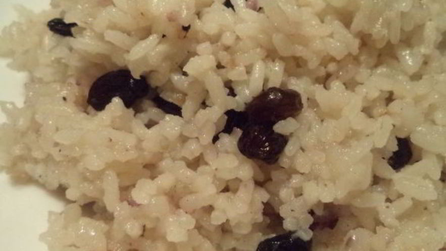 Рецепт сладкого риса с изюмом