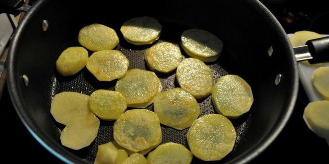 Рецепт жареного картофеля с петрушкой