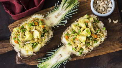 Рецепт Жареного риса с ананасом и свининой