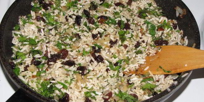 Рецепт долмы с рисом, изюмом и кедровыми орешками