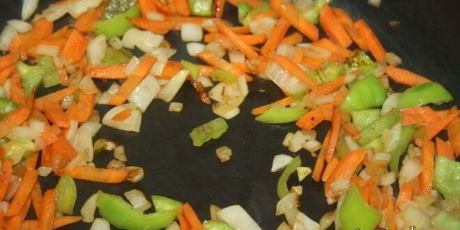 Рецепт весенних голубцов из фарша со свежей зеленью