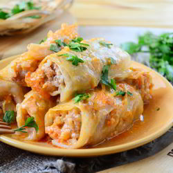 Рецепт Запеченных голубцов в сметане и кетчупе