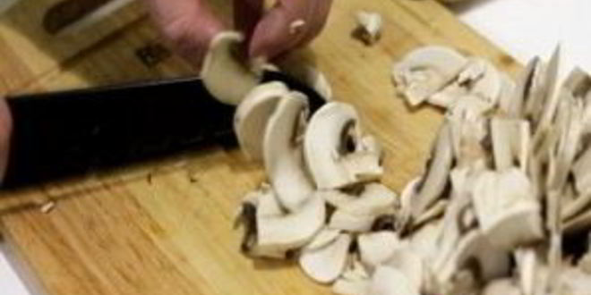 Рецепт гречневой лапши с курицей терияки