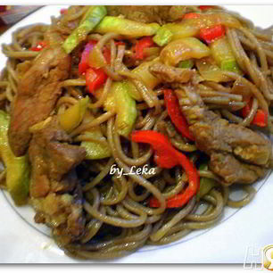 Рецепт Гречневой лапши с овощами и мясом