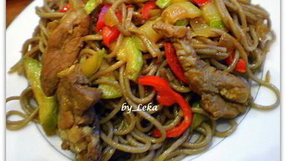 Рецепт Гречневой лапши с овощами и мясом