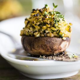 Рецепт Фаршированных булгуром шампиньоны