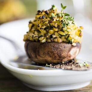 Рецепт Фаршированных булгуром шампиньоны