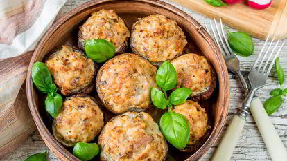 Рецепт Фаршированных шампиньонов с курицей