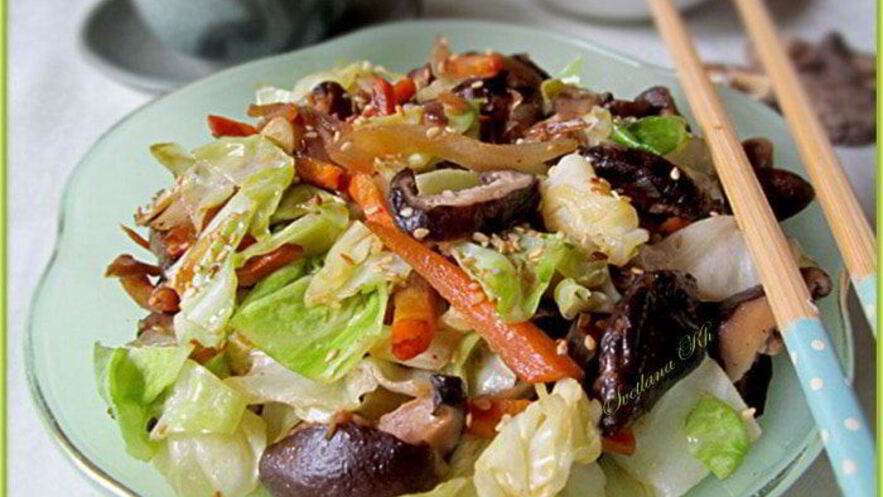 Рецепт грибов шиитаке с молодой капустой