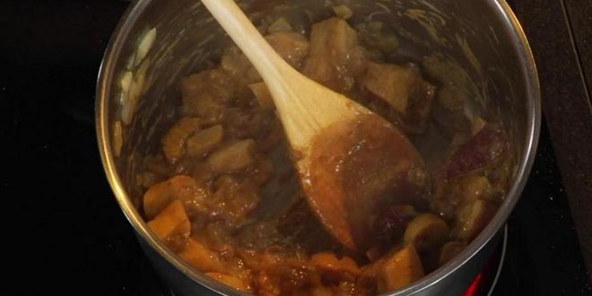 Рецепт лесных грибов, запеченных в сливках