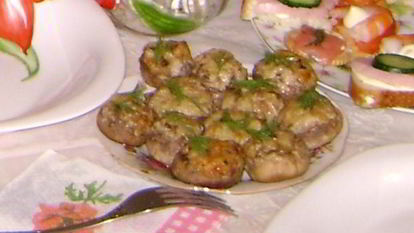 Рецепт Шампиньонов, фаршированных орешками