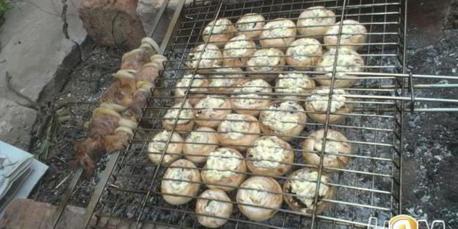 Рецепт шампиньонов на мангале