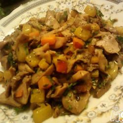 Рецепт Тушеных шампиньонов с тыквой и орегано