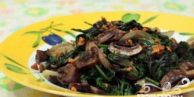 Рецепт жареных грибов со шпинатом