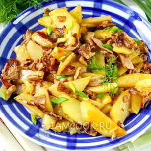 Рецепт Жареных рыжиков с картошкой