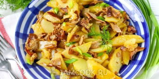 Рецепт жареных рыжиков с картошкой