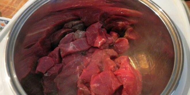 Рецепт гуляша без томатной пасты в мультиварке