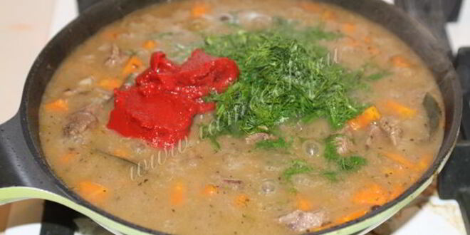 Рецепт гуляша из говядины с подливкой