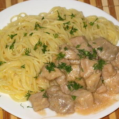 Рецепт Гуляша из говядины со сливками