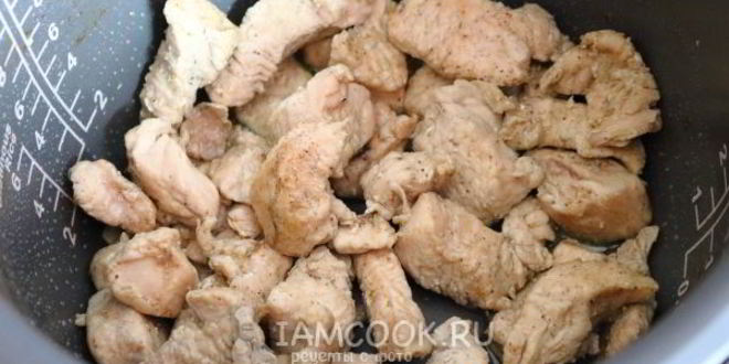 Рецепт гуляша из индейки в мультиварке