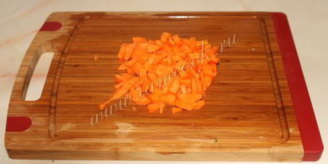 Рецепт гуляша из курицы с подливкой