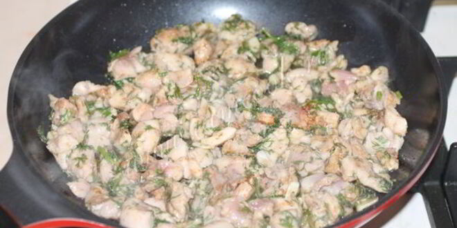 Рецепт гуляша из курицы с подливкой