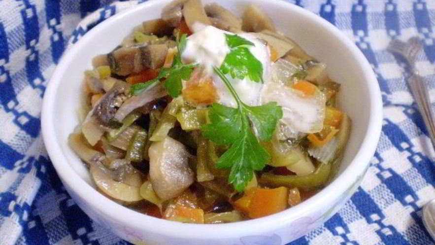 Рецепт гуляша из шампиньонов