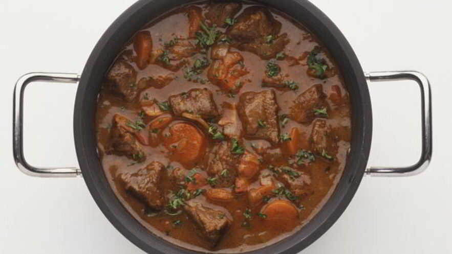 Рецепт гуляша из свинины с подливкой