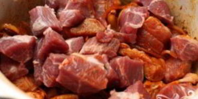 Рецепт гуляша из свиной шейки