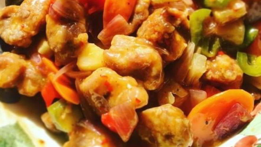 Рецепт свиного гуляша в кисло-сладком соусе