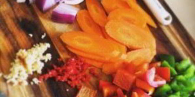 Рецепт свиного гуляша в кисло-сладком соусе