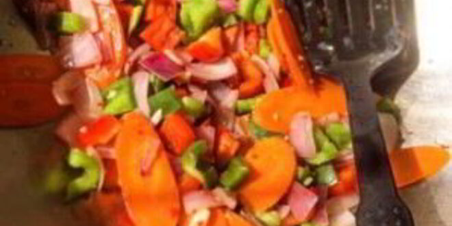 Рецепт свиного гуляша в кисло-сладком соусе