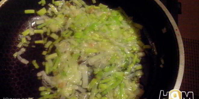 Рецепт картофельных клецек в соусе с луком-пореем